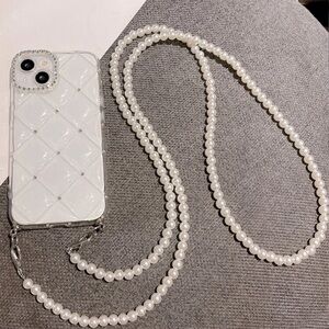 Cross body pearl strap clear iPhone 15 pro max case